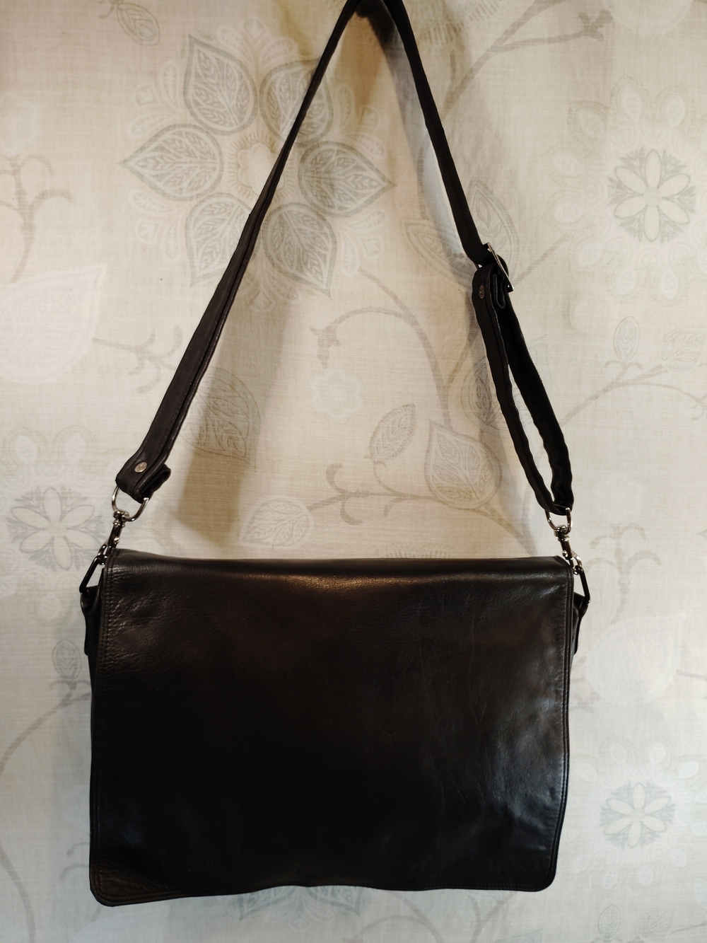 Scully Black Leather Messenger/Briefcase Crossbody Bag